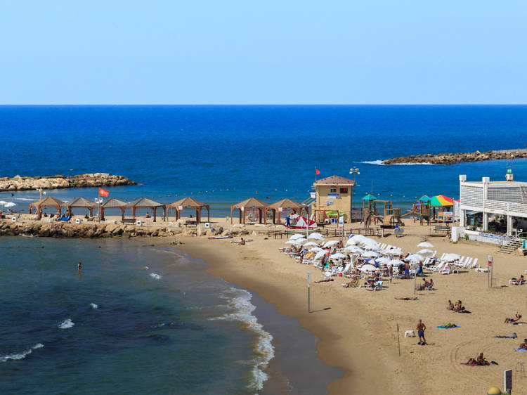 Metsitsim Beach | Tel Aviv, Israel