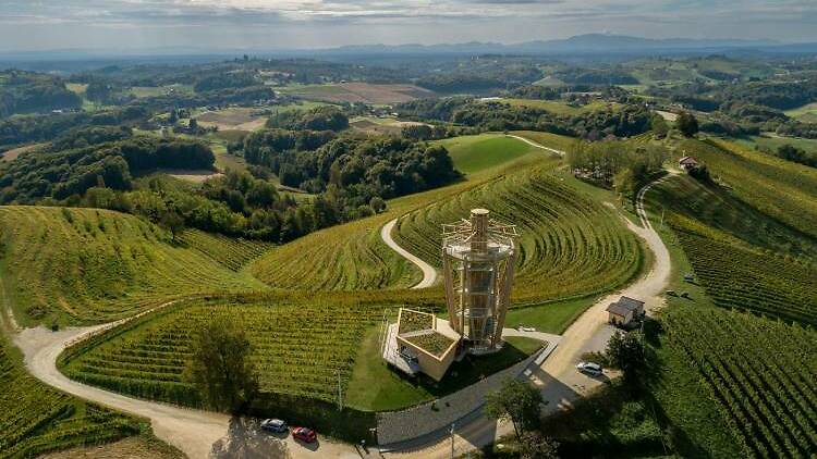 Gaze over five countries from Mađerkin Breg