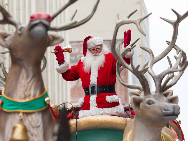 Montreal Santa Claus Parade 2023: Guide, Route and Street Closures