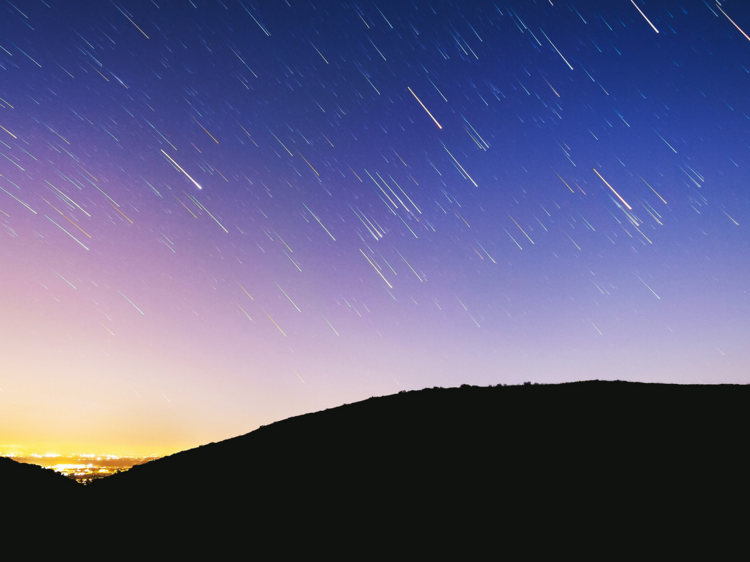 Watch the biggest meteor shower of 2023 in NSW with an astronomer